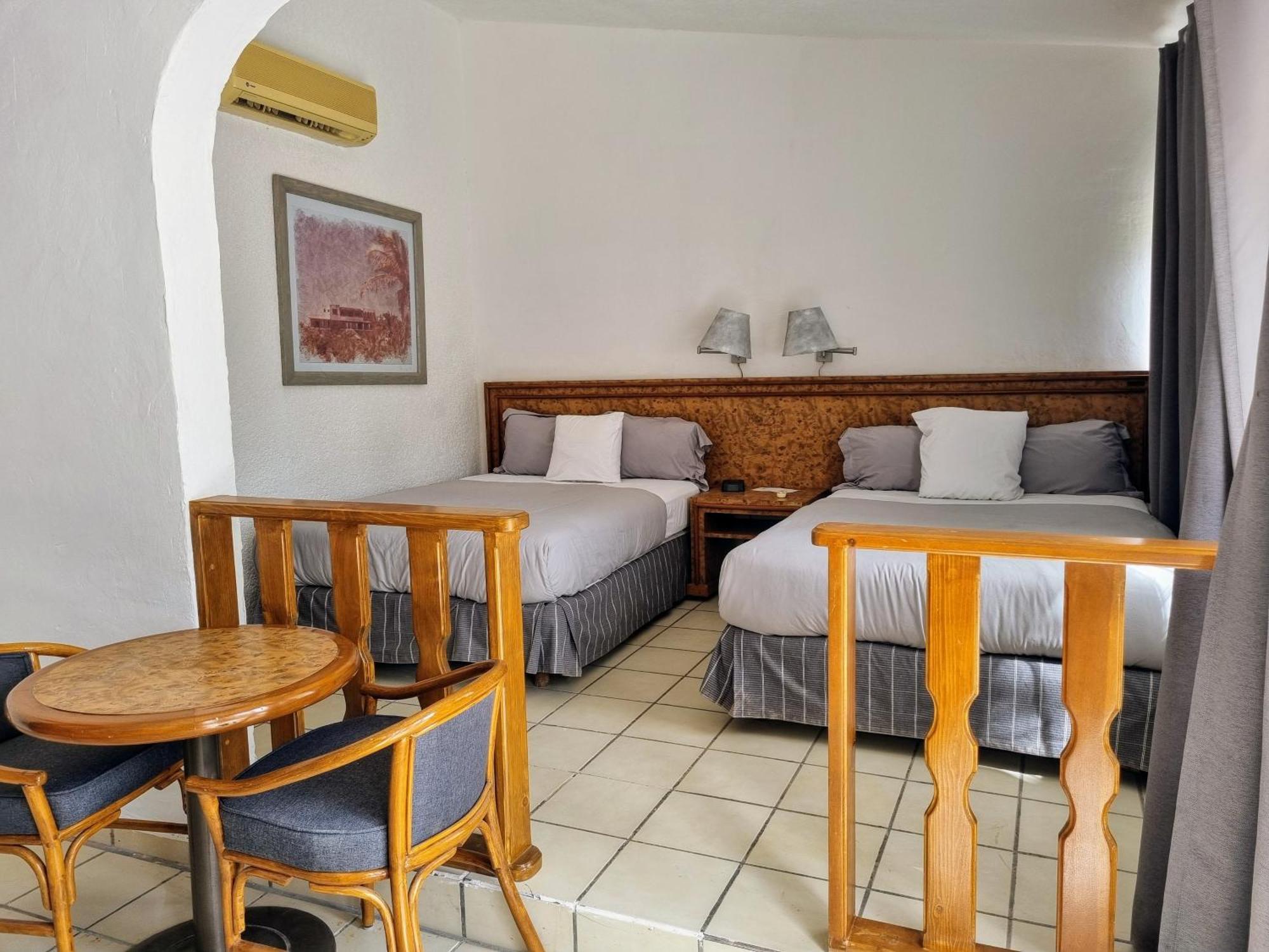 Buena Vista Oceanfront & Hot Springs Resort Buenavista  エクステリア 写真