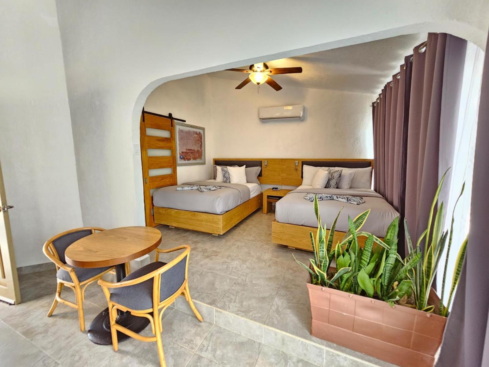 Buena Vista Oceanfront & Hot Springs Resort Buenavista  エクステリア 写真